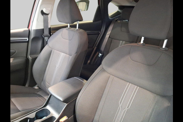 Hyundai Tucson 1.6 T-GDI MHEV Comfort Smart | Navigatie | Camera | Automatische Achterklep Hyundai Tucson 1.6 T-GDI MHEV Comfort Smart | Navigatie | Camera | Automatische Achterklep