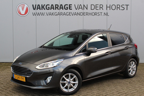 Ford Fiesta 1.0 EcoBoost Titanium 94pk Mooie en zuinige Ford Fiesta in de luxe Titanium uitvoering. Trekhaak, Clima, Cruise, Lane Assist,