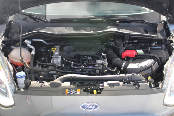 Ford Fiesta 1.0 EcoBoost Titanium 94pk Mooie en zuinige Ford Fiesta in de luxe Titanium uitvoering. Trekhaak, Clima, Cruise, Lane Assist,