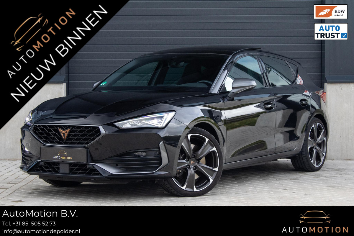 CUPRA Leon 1.4 e-Hybrid VZ 245 PANO CAMERA ACC Sfeerverlichting CUPRA Leon 1.4 e-Hybrid VZ 245 PANO CAMERA ACC Sfeerverlichting