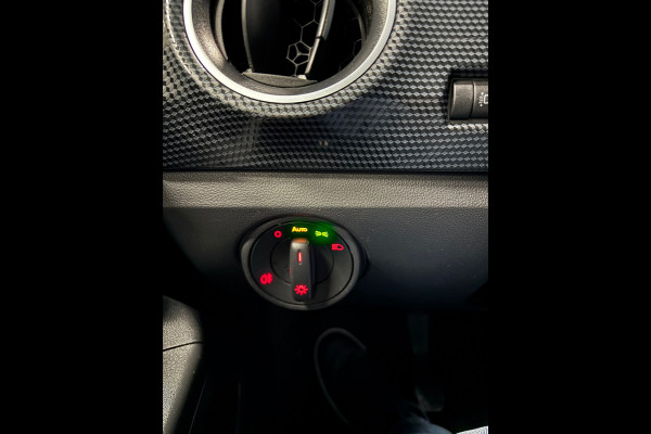 Volkswagen up! 1.0 BMT move up! NWE Model | Airco | DAB+ | 5 deurs | Elktr. pakket