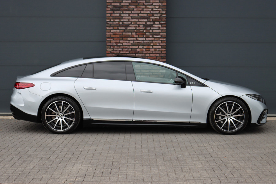 Mercedes-Benz EQS 450 4MATIC AMG Line 118 kWh | Hyperscreen | Airmatic | Achterasbesturing | Distronic+ | Stoelventilatie V+A | Burmester | Massage | Verwarmd Stuurwiel | HUD | Digital Light | Mercedes-Benz EQS 450 4MATIC AMG Line 118 kWh | Hyperscreen | Airmatic | Achterasbesturing | Distronic+ | Stoelventilatie V+A | Burmester | Massage | Verwarmd Stuurwiel | HUD | Digital Light |
