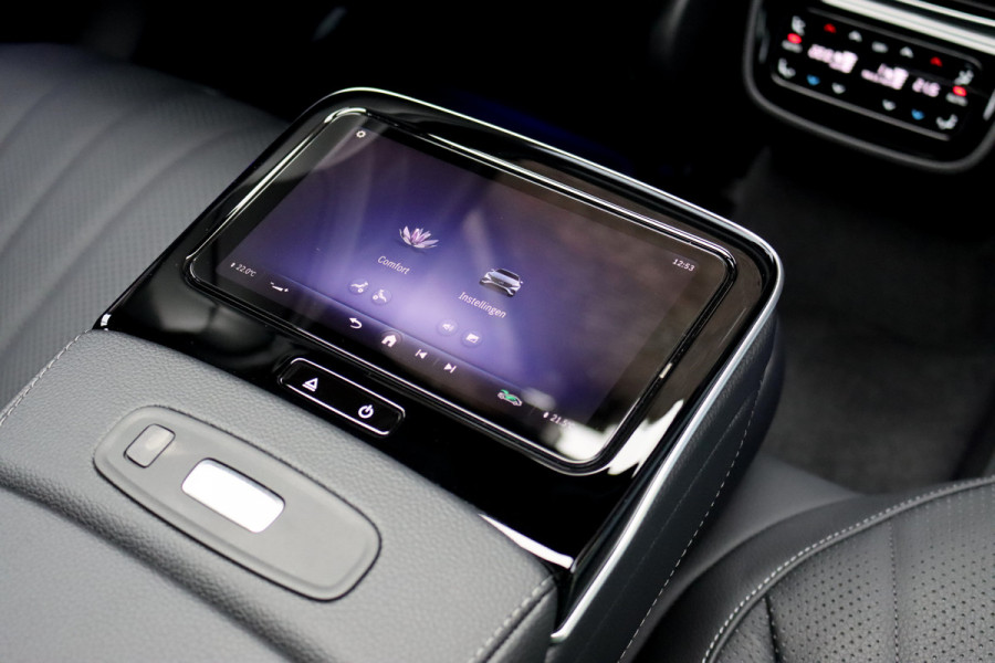 Mercedes-Benz EQS 450 4MATIC AMG Line 118 kWh | Hyperscreen | Airmatic | Achterasbesturing | Distronic+ | Stoelventilatie V+A | Burmester | Massage | Verwarmd Stuurwiel | HUD | Digital Light | Mercedes-Benz EQS 450 4MATIC AMG Line 118 kWh | Hyperscreen | Airmatic | Achterasbesturing | Distronic+ | Stoelventilatie V+A | Burmester | Massage | Verwarmd Stuurwiel | HUD | Digital Light |