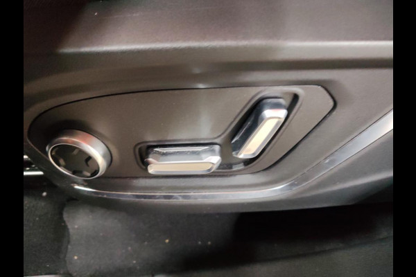 Lynk & Co 01 1.5 PHEV 360° Pano.dak Trekhaak Adapt.Cruise Carplay Stoelverw.