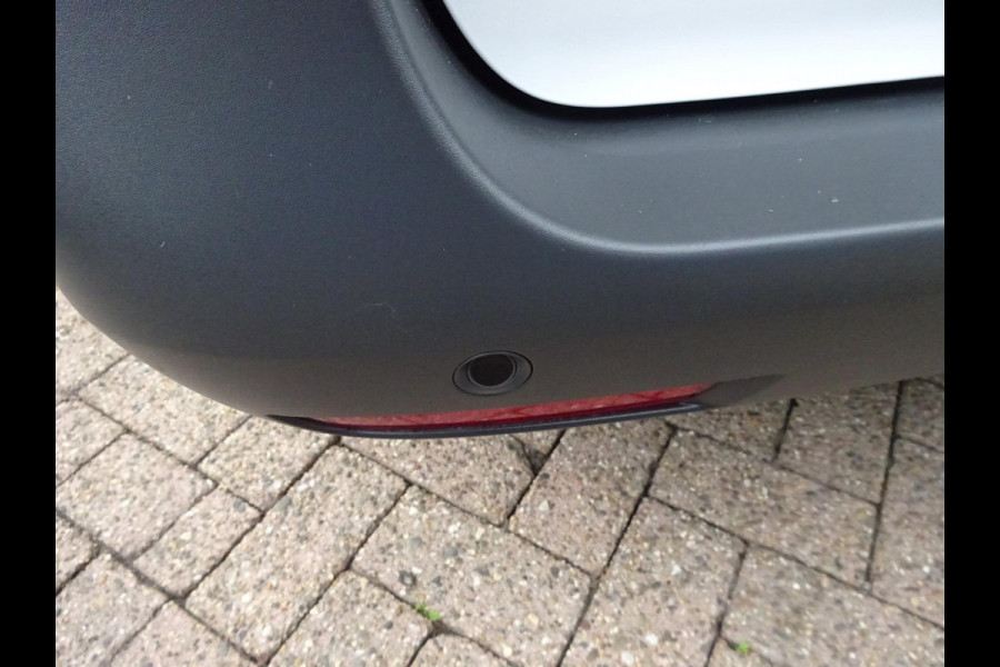 Mercedes-Benz Vito 114 CDI Lang L2 DUBBELE CABINE NAVIGATIE AIRCO