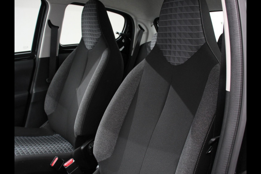Peugeot 108 1.0 e-VTi Active Airco Bluetooth Led 5 deurs