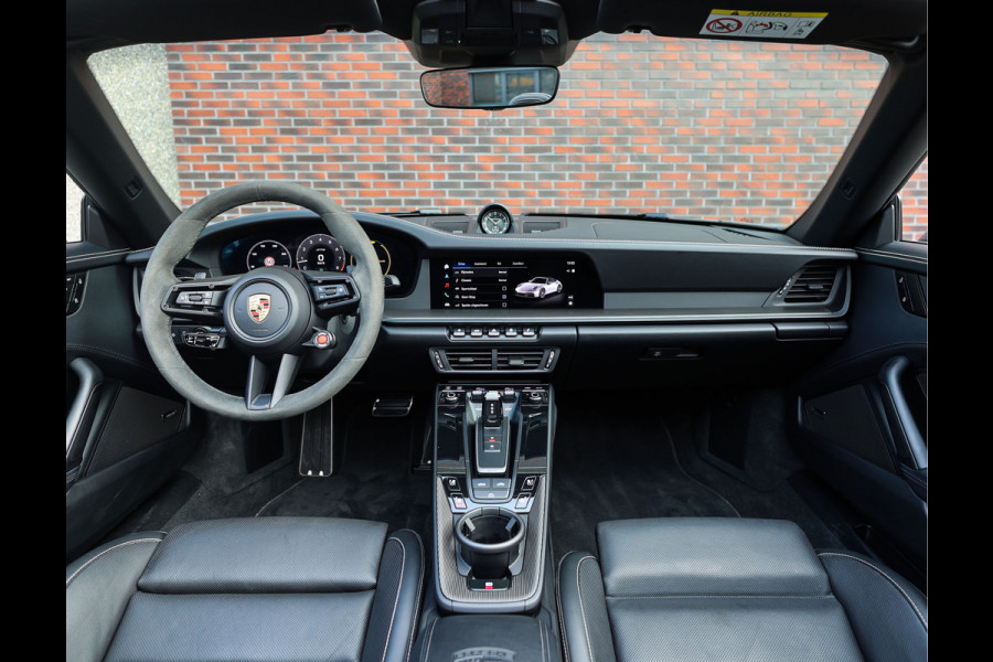 Porsche 911 Cabrio 3.6 T-Hybrid Carrera GTS