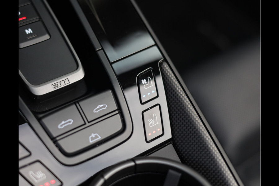 Porsche 911 Cabrio 3.6 T-Hybrid Carrera GTS
