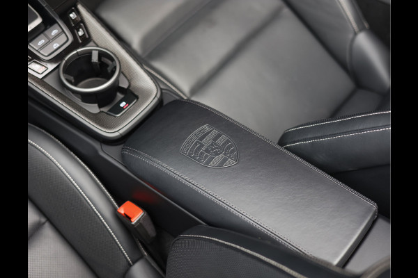 Porsche 911 Cabrio 3.6 T-Hybrid Carrera GTS