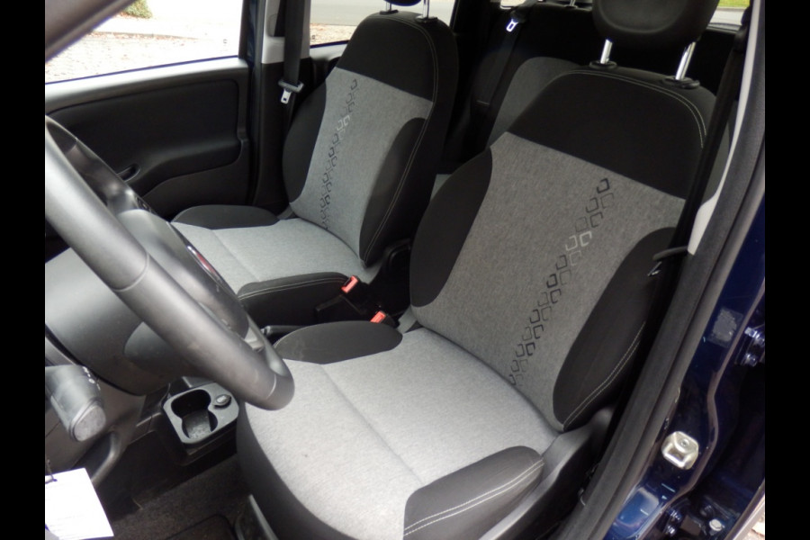 Fiat Panda 1.2 69pk 4 cil. | Lounge | Tel. Bluetooth |