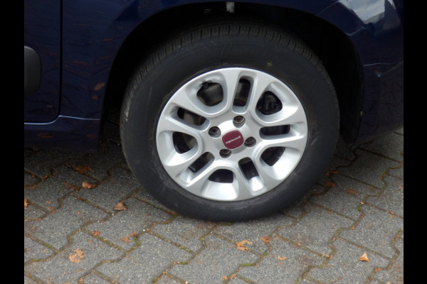 Fiat Panda 1.2 69pk 4 cil. | Lounge | Tel. Bluetooth |