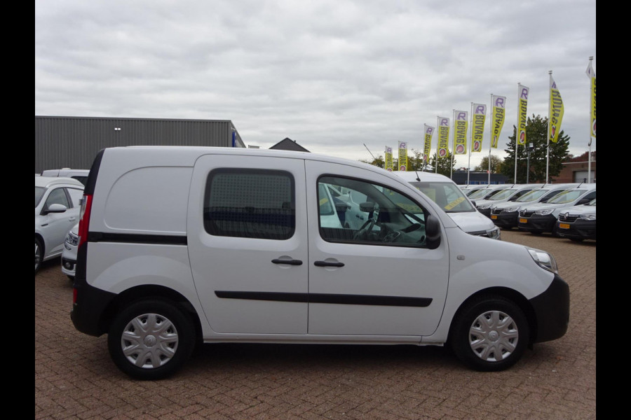 Renault Kangoo 1.5 Blue dCi 80 Comfort AIRCO NAVI SCHUIFDEUR PDC