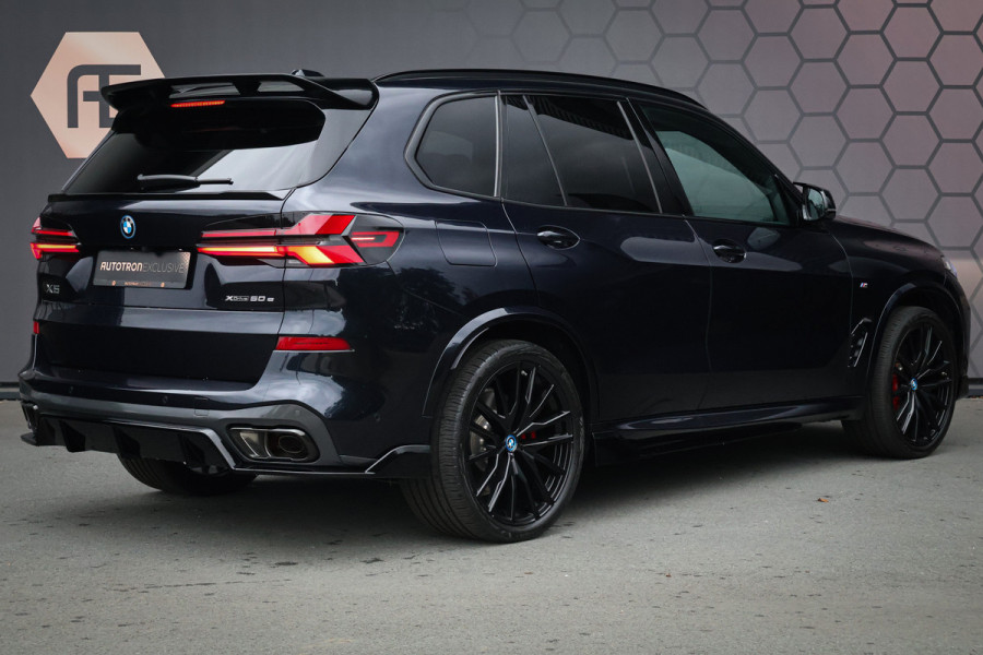BMW X5 xDrive50e | ADAPTIVE CRUISE | MASSAGE | STOELVERWARMING & VERKOELING | 360 CAMERA | TREKHAAK | CARPLAY | MEMORY SEATS | PANO | S