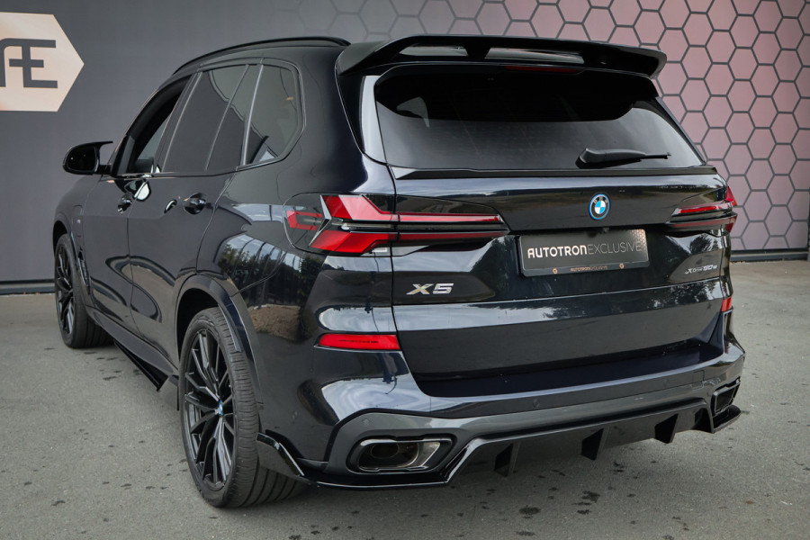 BMW X5 xDrive50e | ADAPTIVE CRUISE | MASSAGE | STOELVERWARMING & VERKOELING | 360 CAMERA | TREKHAAK | CARPLAY | MEMORY SEATS | PANO | S