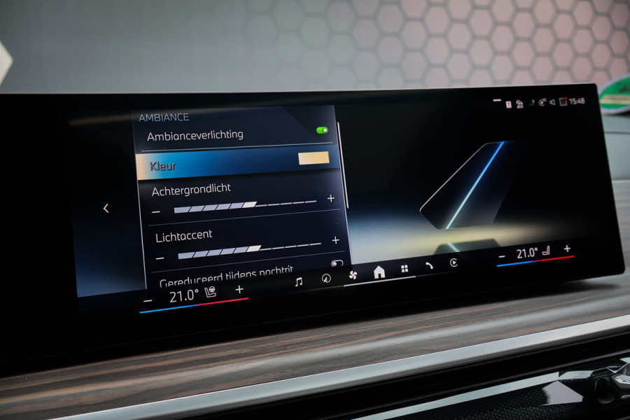 BMW X5 xDrive50e | ADAPTIVE CRUISE | MASSAGE | STOELVERWARMING & VERKOELING | 360 CAMERA | TREKHAAK | CARPLAY | MEMORY SEATS | PANO | S