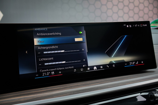 BMW X5 xDrive50e | ADAPTIVE CRUISE | MASSAGE | STOELVERWARMING & VERKOELING | 360 CAMERA | TREKHAAK | CARPLAY | MEMORY SEATS | PANO | S