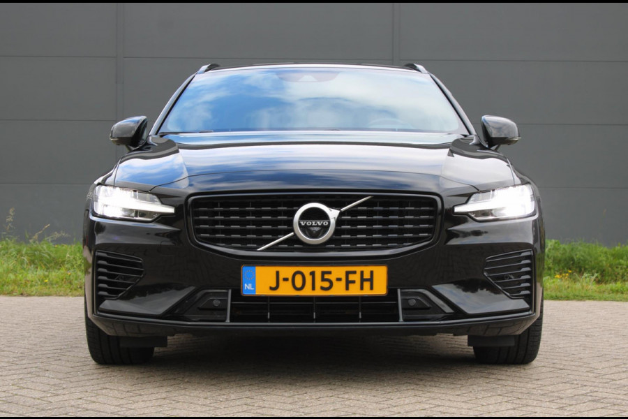 Volvo V60 2.0 T6 Recharge AWD R-Design Leder AllSeason !!NIEUWBINNEN!! Volvo V60 2.0 T6 Recharge AWD R-Design Leder AllSeason !!NIEUWBINNEN!!