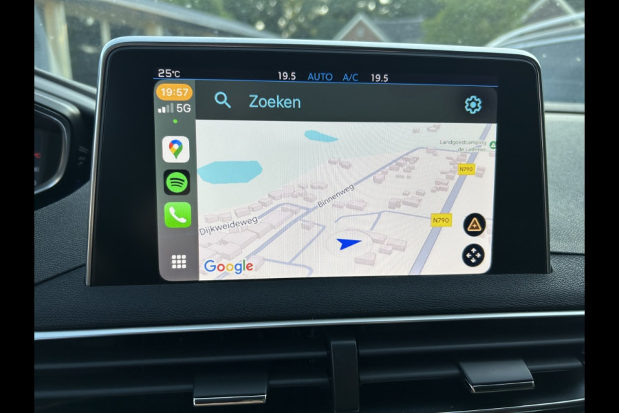 Peugeot 3008 1.2 130pk Allure Carplay, Trekhaak