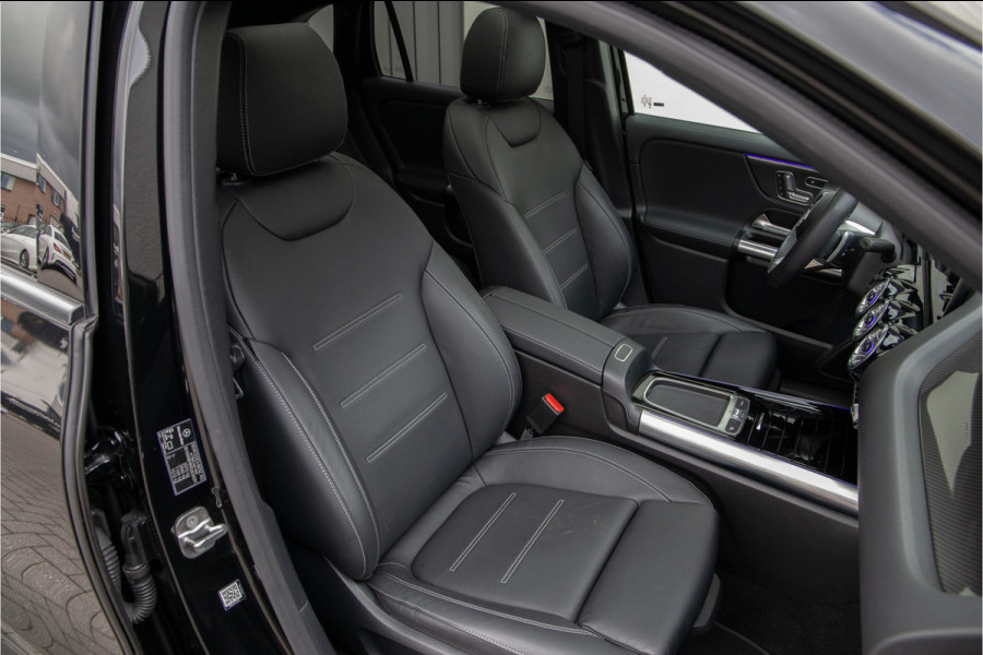 Mercedes-Benz GLA 200 AMG Premium Plus, Pano, Memory, Head-up, Burmester, Leder, Facelift Mercedes-Benz GLA 200 AMG Premium Plus, Pano, Memory, Head-up, Burmester, Leder, Facelift