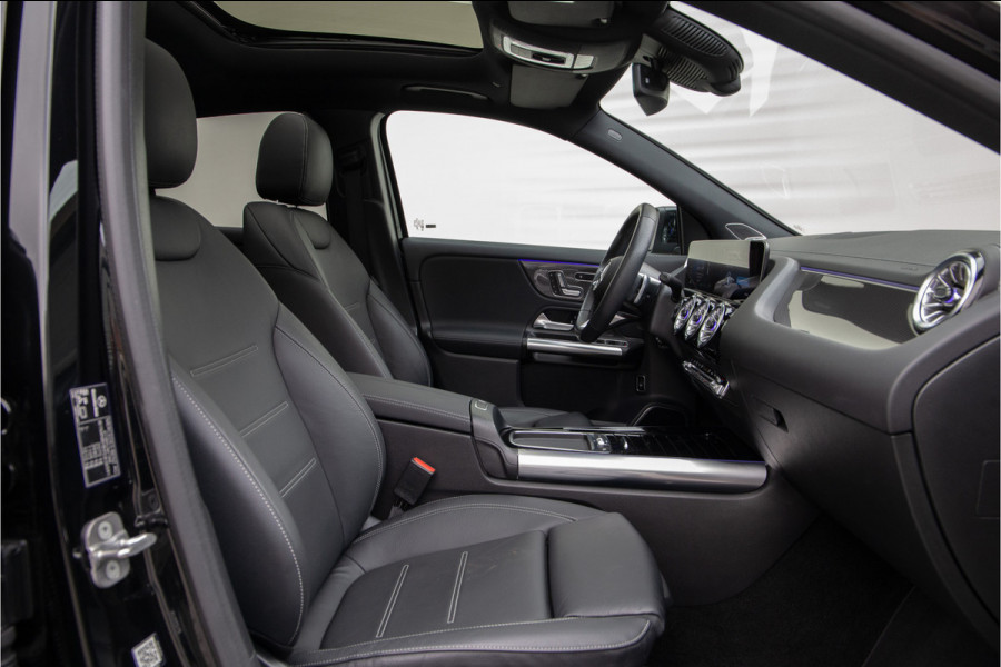 Mercedes-Benz GLA 200 AMG Premium Plus, Pano, Memory, Head-up, Burmester, Leder, Facelift Mercedes-Benz GLA 200 AMG Premium Plus, Pano, Memory, Head-up, Burmester, Leder, Facelift