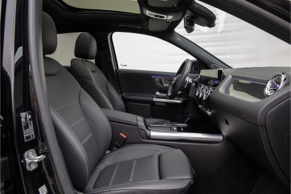 Mercedes-Benz GLA 200 AMG Premium Plus, Pano, Memory, Head-up, Burmester, Leder, Facelift Mercedes-Benz GLA 200 AMG Premium Plus, Pano, Memory, Head-up, Burmester, Leder, Facelift