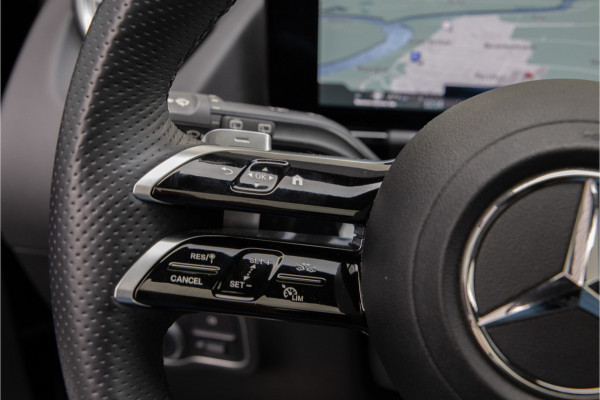 Mercedes-Benz GLA 200 AMG Premium Plus, Pano, Memory, Head-up, Burmester, Leder, Facelift Mercedes-Benz GLA 200 AMG Premium Plus, Pano, Memory, Head-up, Burmester, Leder, Facelift