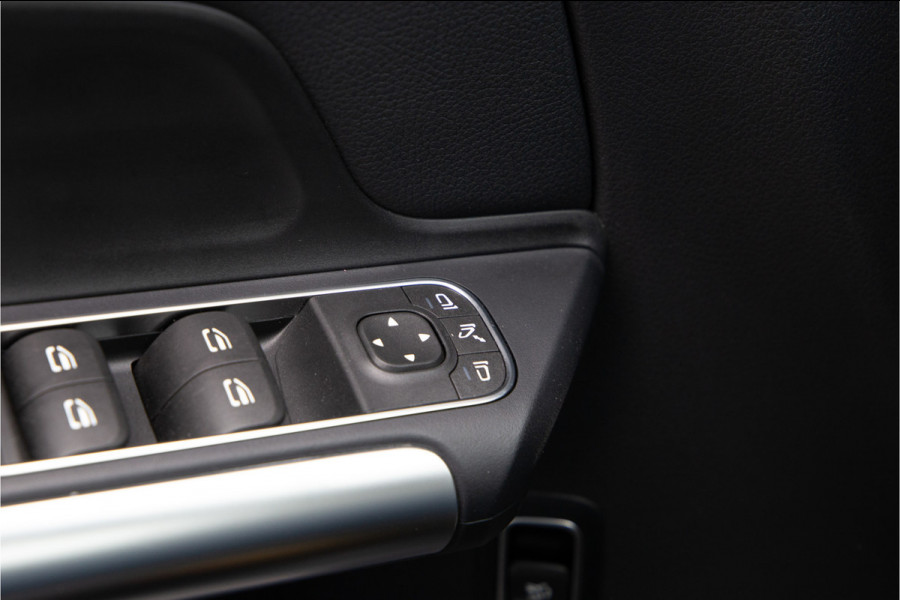 Mercedes-Benz GLA 200 AMG Premium Plus, Pano, Memory, Head-up, Burmester, Leder, Facelift Mercedes-Benz GLA 200 AMG Premium Plus, Pano, Memory, Head-up, Burmester, Leder, Facelift