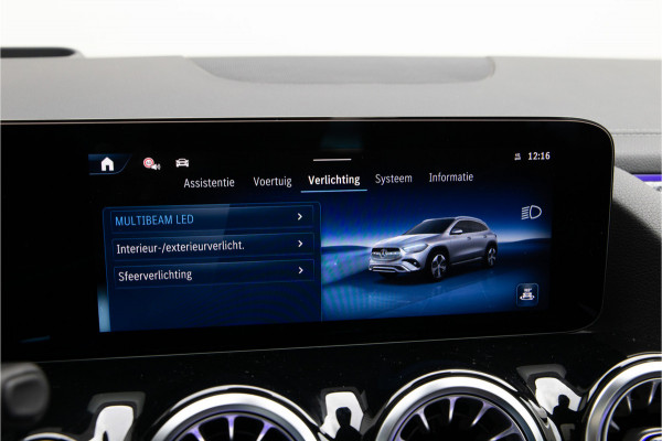 Mercedes-Benz GLA 200 AMG Premium Plus, Pano, Memory, Head-up, Burmester, Leder, Facelift Mercedes-Benz GLA 200 AMG Premium Plus, Pano, Memory, Head-up, Burmester, Leder, Facelift