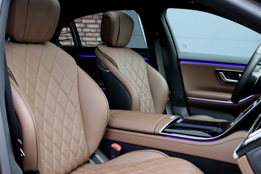 Mercedes-Benz S-Klasse 580 e 4MATIC Lang AMG Line | 'Manufaktur' | Drive Pilot | Achterasbesturing | Burmester High End | Massage | Stoelventilatie | Digital Light | Vlakkenverwarming | MBUX Tablet |