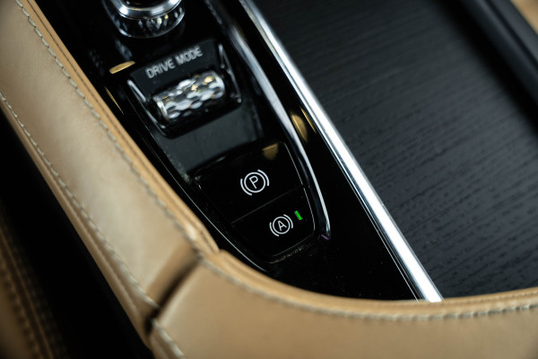 Volvo XC90 2.0 T8 Twin Engine AWD Inscription - Panorama | H&K | Memory | HUD | Keyless