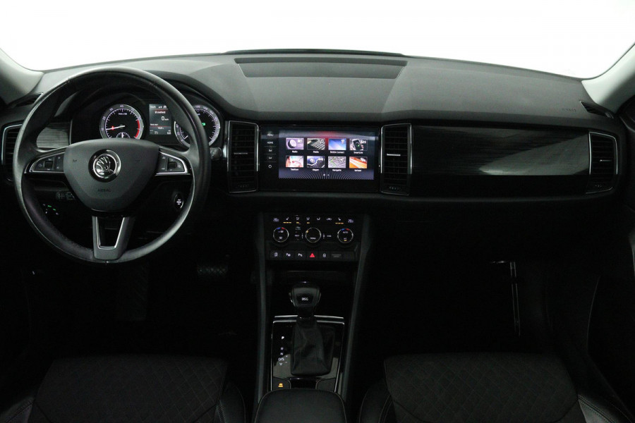 Škoda Kodiaq 1.5 TSI Style Business 7p (PANORAMADAK, STOELVERWARMING, AUTOMAAT, CAMERA, ELEKTR STOELEN, PARKEERSENSOREN)