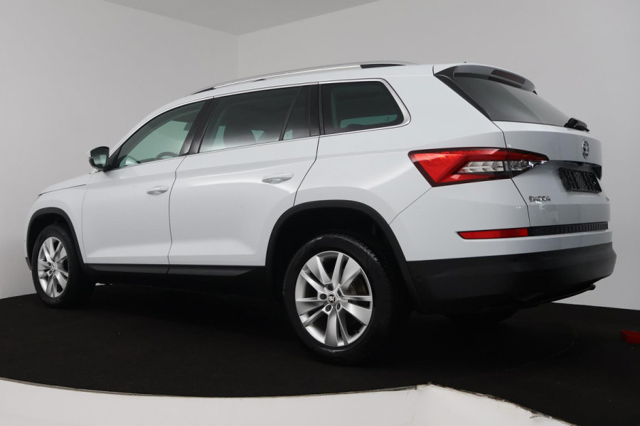 Škoda Kodiaq 1.5 TSI Style Business 7p (PANORAMADAK, STOELVERWARMING, AUTOMAAT, CAMERA, ELEKTR STOELEN, PARKEERSENSOREN)