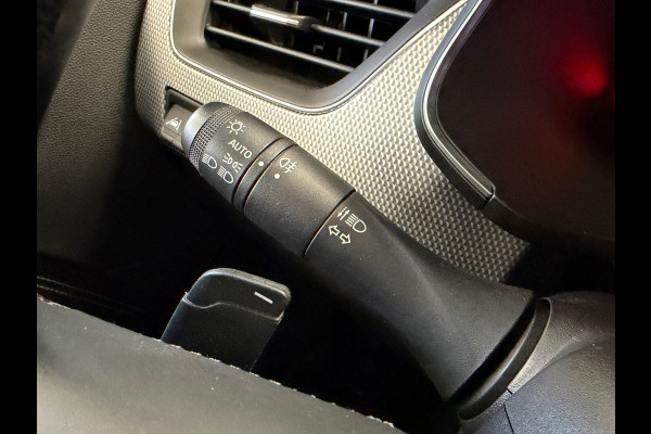 Renault Arkana 1.3 TCe AUT. 140 PK SCHUIFDAK NAVIGATIE CAMERA START/STOP AIRCO CRUISE PDC USB AUX