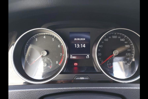 Volkswagen Golf 1.0 TSI Allstar, airco,navigatie,stoelverwarming,parkeersensoren,APP connect/navigatie