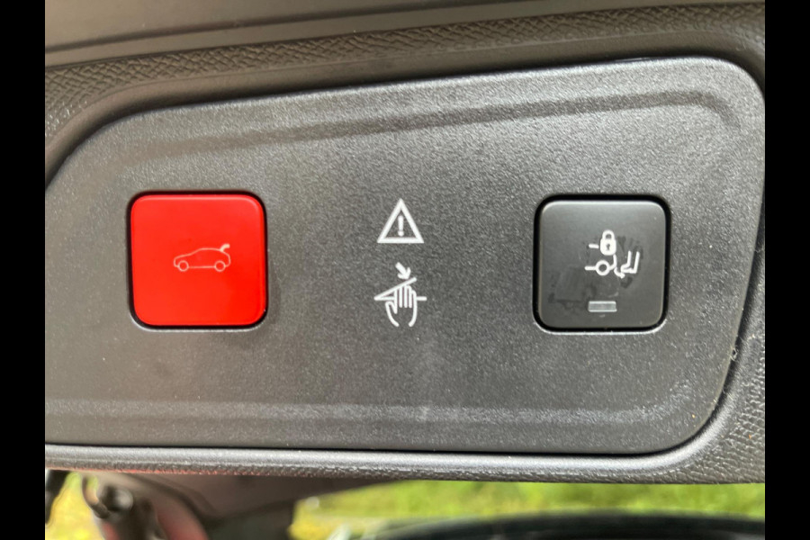 Peugeot 3008 1.2 PureTech Allure AUTOMAAT PANORAMADAK LEER NAVI CAMERA