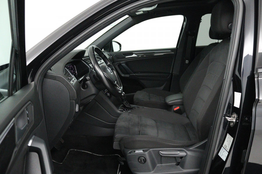 Volkswagen Tiguan Allspace 1.5 TSI Highline Business R 7p (PANORAMADAK, TREKHAAK, CAMERA, STOELVERWARMING, DIGITALE COCKPIT) Volkswagen Tiguan Allspace 1.5 TSI Highline Business R 7p (PANORAMADAK, TREKHAAK, CAMERA, STOELVERWARMING, DIGITALE COCKPIT)