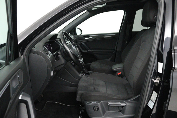 Volkswagen Tiguan Allspace 1.5 TSI Highline Business R 7p (PANORAMADAK, TREKHAAK, CAMERA, STOELVERWARMING, DIGITALE COCKPIT) Volkswagen Tiguan Allspace 1.5 TSI Highline Business R 7p (PANORAMADAK, TREKHAAK, CAMERA, STOELVERWARMING, DIGITALE COCKPIT)