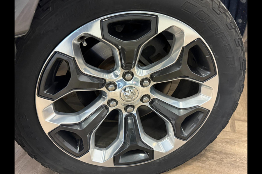 Dodge Ram 1500 5.7 V8 4x4 Crew Cab Limited|PANO|WEINIG KM |INRUIL MOGELIJK