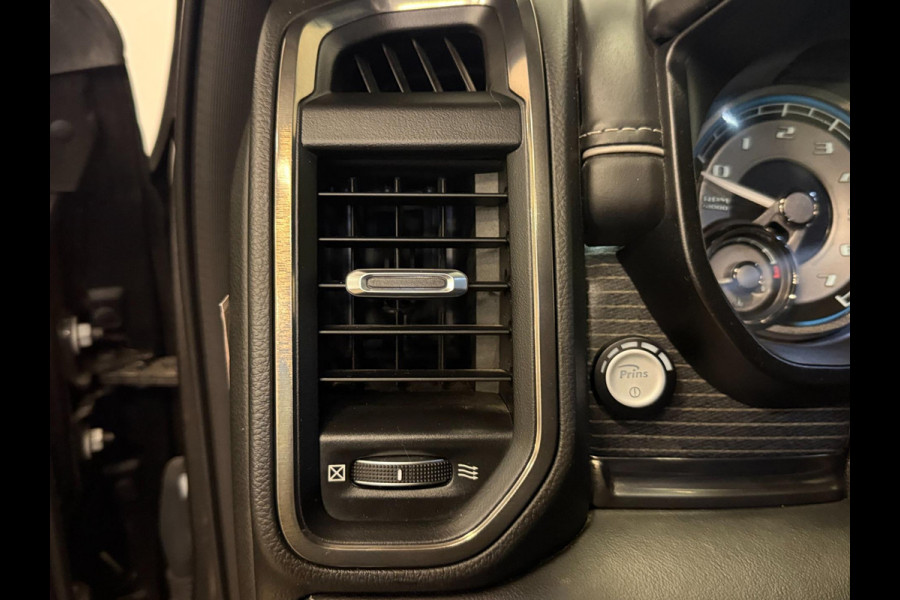 Dodge Ram 1500 5.7 V8 4x4 Crew Cab Limited|PANO|WEINIG KM |INRUIL MOGELIJK