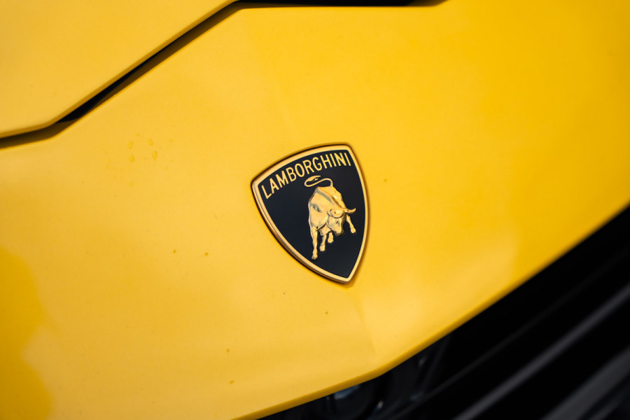 Lamborghini Urus 4.0 V8 Performante - Carbon | B&O Advanced | Alcantara | Stoelmassage & Koeling Lamborghini Urus 4.0 V8 Performante - Carbon | B&O Advanced | Alcantara | Stoelmassage & Koeling