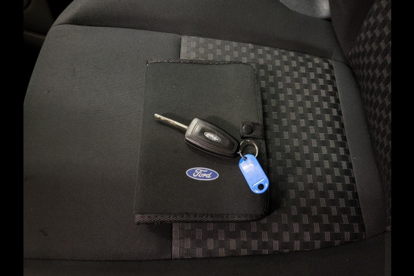 Ford Transit Custom 2.0TDCI L2/H1 Imperiaal+Trap Euro 6! Ford Transit Custom 2.0TDCI L2/H1 Imperiaal+Trap Euro 6!