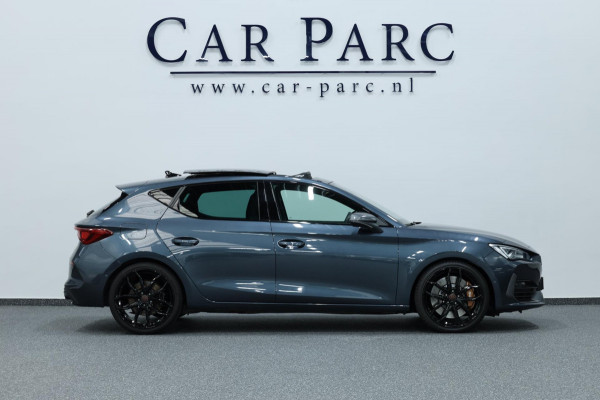 CUPRA Cupra Leon 2.0 TSI VZ 300+PK VIRTUAL/SFEER/PANO/LEER+S.VERWARMING/19"/CAM/ACC/ECC/12 MDN GARANTIE! CUPRA Cupra Leon 2.0 TSI VZ 300+PK VIRTUAL/SFEER/PANO/LEER+S.VERWARMING/19"/CAM/ACC/ECC/12 MDN GARANTIE!
