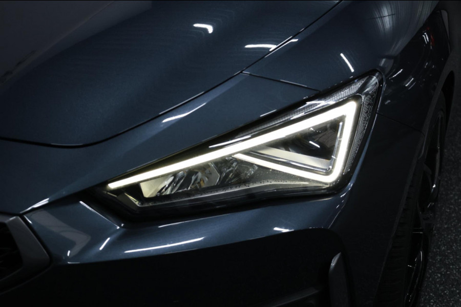 CUPRA Cupra Leon 2.0 TSI VZ 300+PK VIRTUAL/SFEER/PANO/LEER+S.VERWARMING/19"/CAM/ACC/ECC/12 MDN GARANTIE! CUPRA Cupra Leon 2.0 TSI VZ 300+PK VIRTUAL/SFEER/PANO/LEER+S.VERWARMING/19"/CAM/ACC/ECC/12 MDN GARANTIE!
