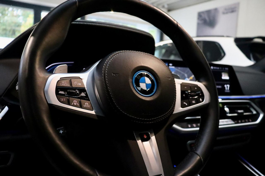 BMW X5 xDrive45e High Ex M Sport|PANO|4wSturing|VOL BMW X5 xDrive45e High Ex M Sport|PANO|4wSturing|VOL
