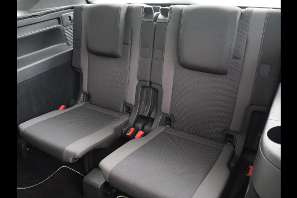 Volkswagen Touran 1.2 TSI Comfortline 7-persoons | Trekhaak | Carplay | Climate control | Cruise control | Bluetooth