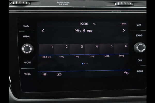 Volkswagen Touran 1.2 TSI Comfortline 7-persoons | Trekhaak | Carplay | Climate control | Cruise control | Bluetooth