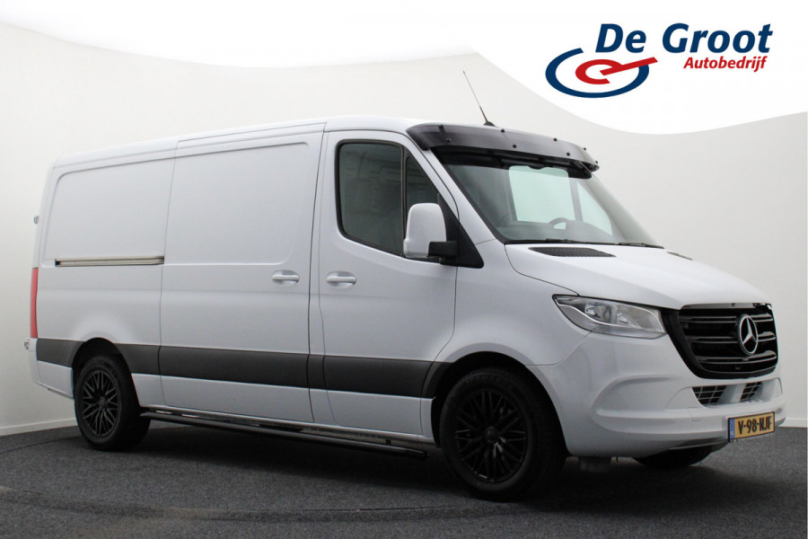 Mercedes-Benz Sprinter 317 CDI Aut. L2H1 3-Zits, Leer, Camera, Standkachel, Apple Carplay, Trekhaak, DAB, Cruise, 18"