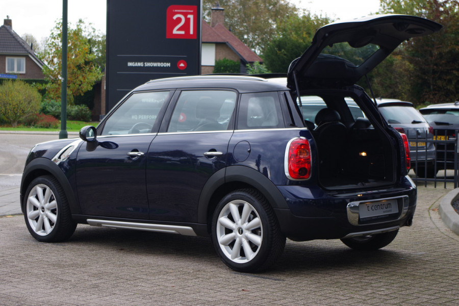 MINI Countryman 1.6 Cooper Pepper, Schuif-Kanteldak, Stoelverwarming, Leder MINI Countryman 1.6 Cooper Pepper, Schuif-Kanteldak, Stoelverwarming, Leder