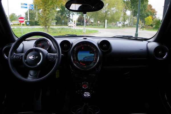 MINI Countryman 1.6 Cooper Pepper, Schuif-Kanteldak, Stoelverwarming, Leder MINI Countryman 1.6 Cooper Pepper, Schuif-Kanteldak, Stoelverwarming, Leder
