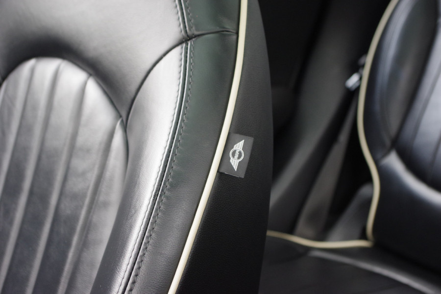 MINI Countryman 1.6 Cooper Pepper, Schuif-Kanteldak, Stoelverwarming, Leder MINI Countryman 1.6 Cooper Pepper, Schuif-Kanteldak, Stoelverwarming, Leder